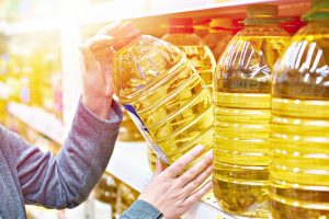 Seed oils on a grocery store shelf
